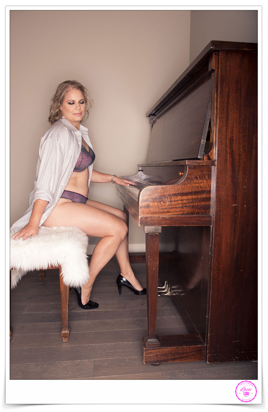 calgary-luxury-boudoir-photography-weddings3